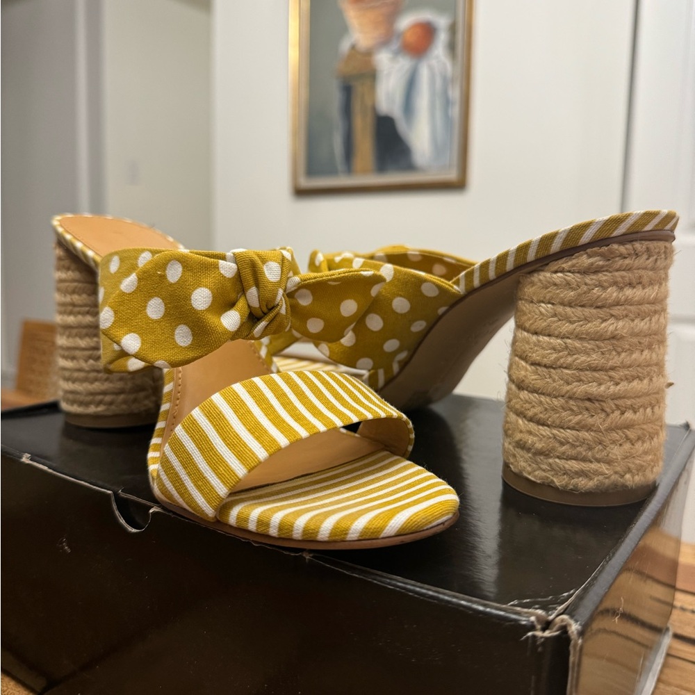 J Crew Mixed Bow Raffia Round Heel Sandals